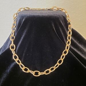 Elegant Gold  Tone Chain Necklace